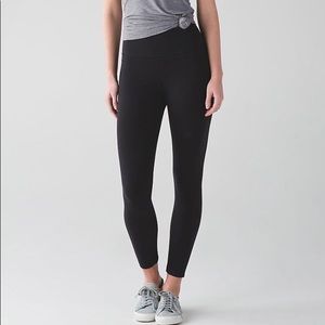 WunderUnder High Rise Tight 28”